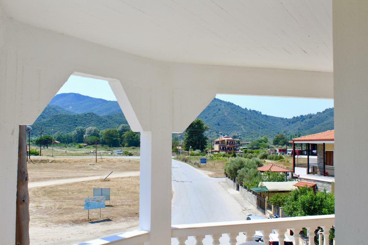 Villa Virozi Sarti Exterior photo